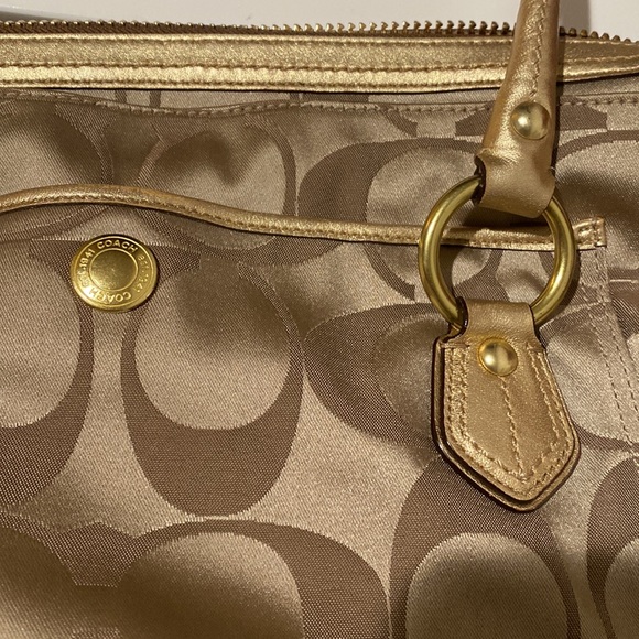 COACH ADDISON SPECTATOR 13206 Gold KHAKI JACQUARD SIGNATURE C BUSINESS HANDBAG - Picture 9 of 16
